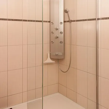 Plau Am In Wassernaehe 度假居